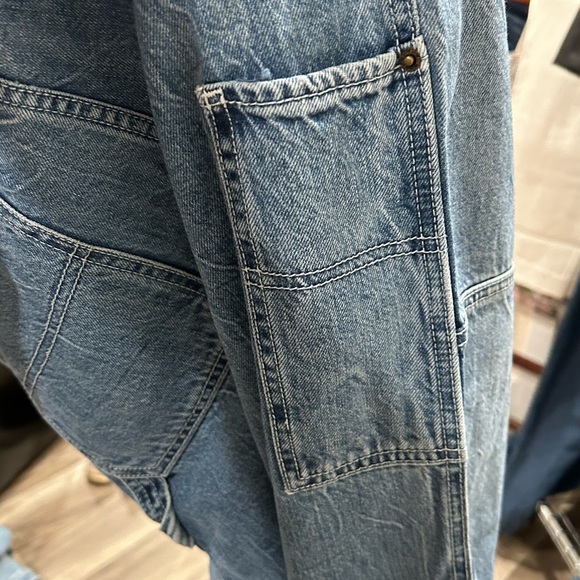 BDG Relaxed Blue Jeans with Distressed Look - Picture 6 of 8